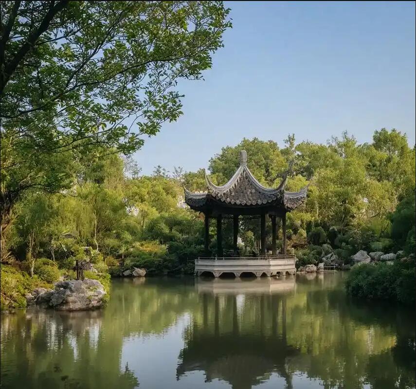 安乡县雨真旅游有限公司