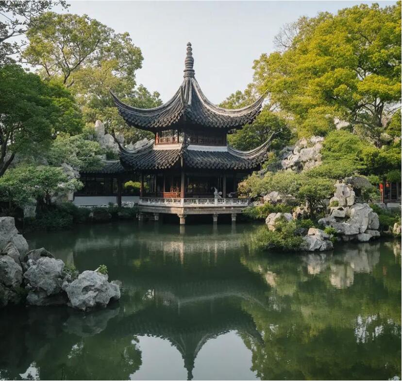 安乡县雨真旅游有限公司